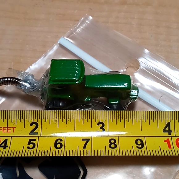 Vintage John Deere "Tractor" Key Chain - Picture 3 of 5